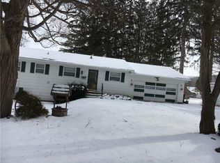 12 Spring St, Canisteo, NY 14823