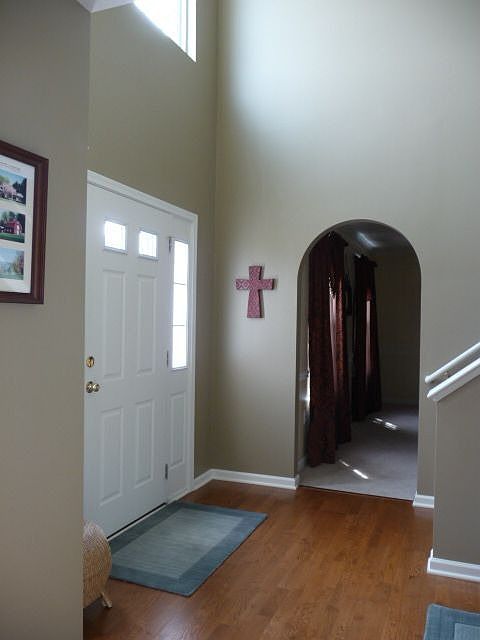 1st image of 8023 Maureen Dr