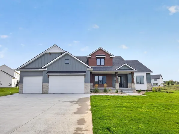 2762 Mayo Prairie Ln SW, Rochester, MN 55902
