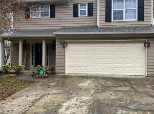 2280 Glynmoore Dr, Lawrenceville, GA 30043