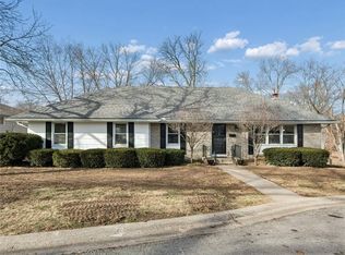 912 W 100th Ter, Kansas City, MO 64114