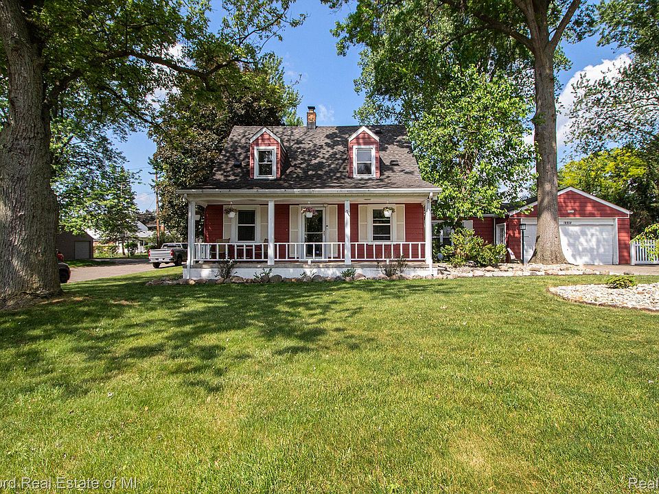 1st image of 18859 Sunset St