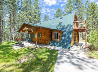 25180 Wazi Ln, Custer, SD 57730