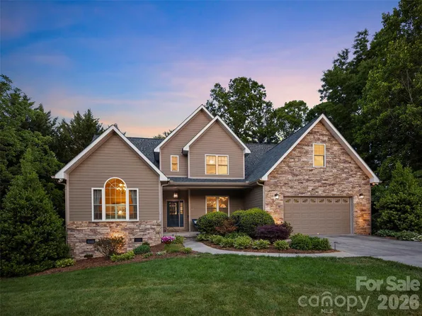 47 Drakes Meadow Ln, Arden, NC 28704