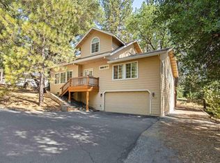 13201 Wells Fargo Dr, Groveland, CA