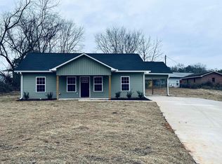 106 Voltz Dr, Arab, AL 35016