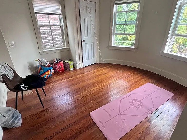 141 Highland St #2 — Photo 8