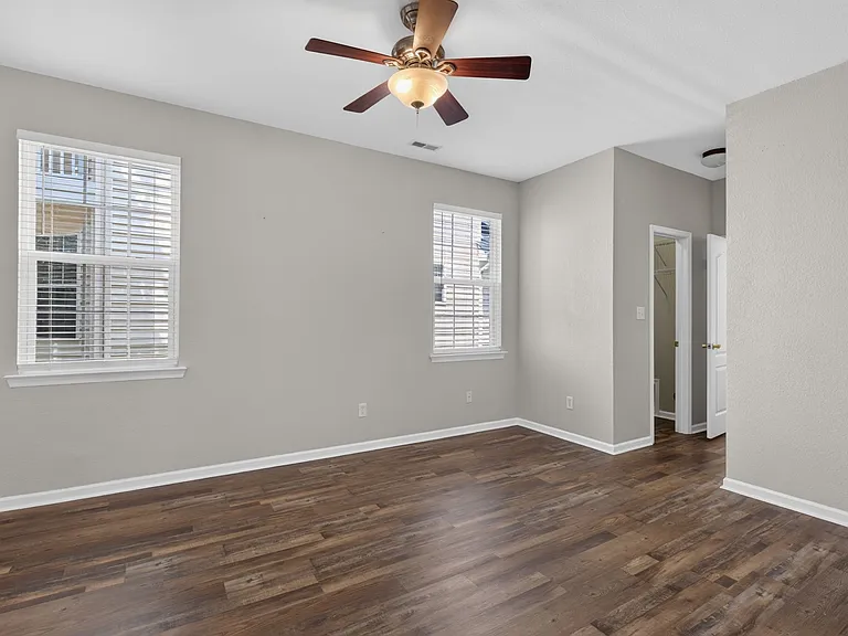 840 Willberry Dr — Photo 19