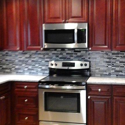 3rd image of 557B Sheffield Ct #100B