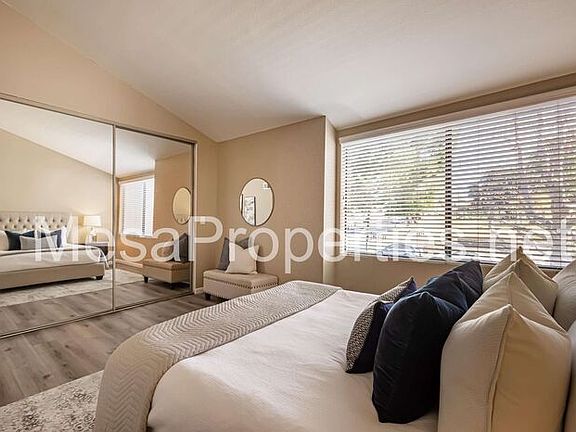 3rd image of 331 S Sentous Ave