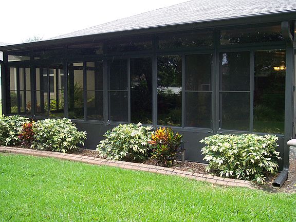 5th image of 307 Maple Sugar Dr