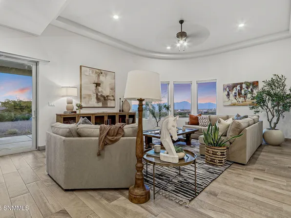 1963 Guamis Rd, Las Cruces, NM 88012