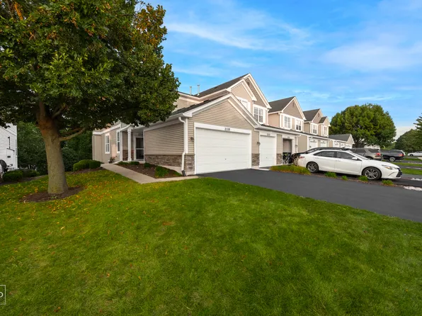 2335 Overlook Ct #2335, Naperville, IL 60563