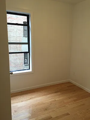 Rented by David Zar, LREB | media 3