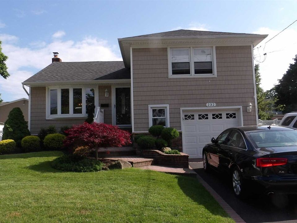 232 Violet St, Massapequa Park, NY 11762 Zillow