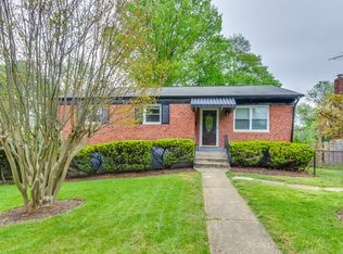 11705 Ashley Dr, Rockville, MD 20852