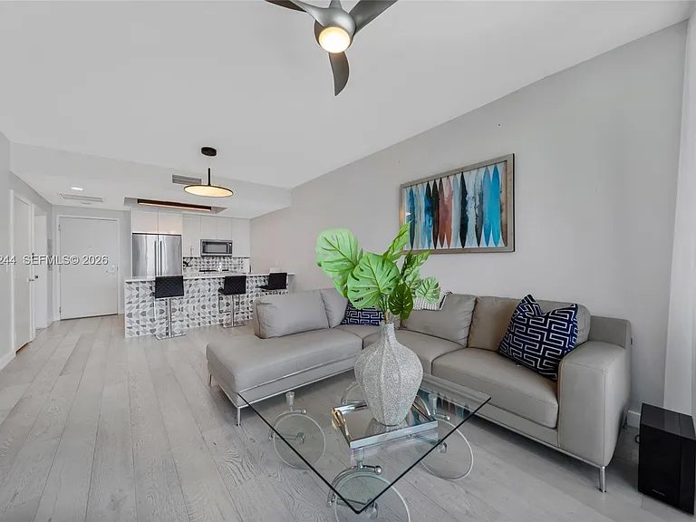 888 Biscayne Blvd #3907 — Photo 13