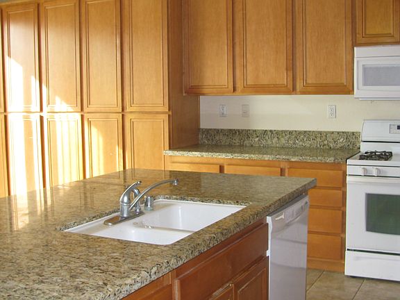 Kitchen with lots of cabinets