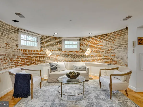 1938 Biltmore St NW APT D, Washington, DC 20009