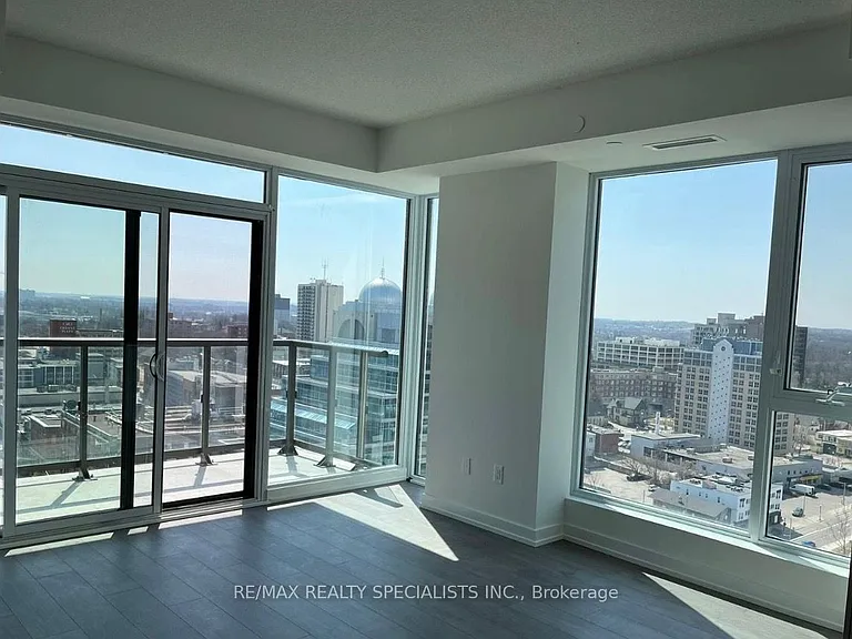 55 Duke St W #1508 — Photo 6