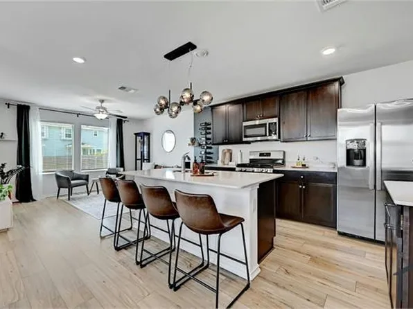 15305 Ivy Wreath Dr Unit A, Del Valle, TX 78617