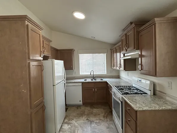 17700 S Western Ave, Gardena, CA