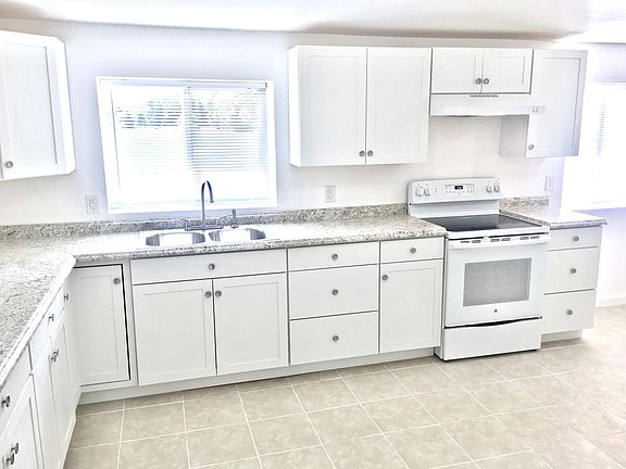 2nd image of 14318 67th Ave NE #B
