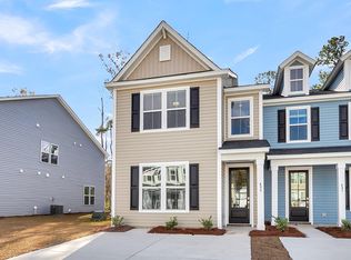 495 Green Fern Dr, Summerville, SC 29483