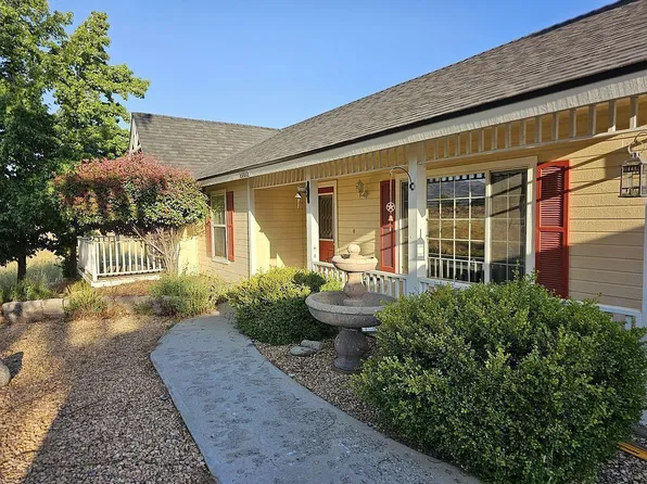 21012 White Pine Dr, Tehachapi, CA 93561