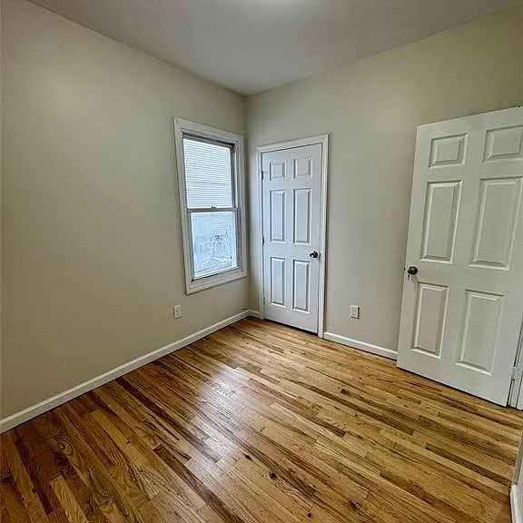 1022 E 22nd St #1 — Photo 5