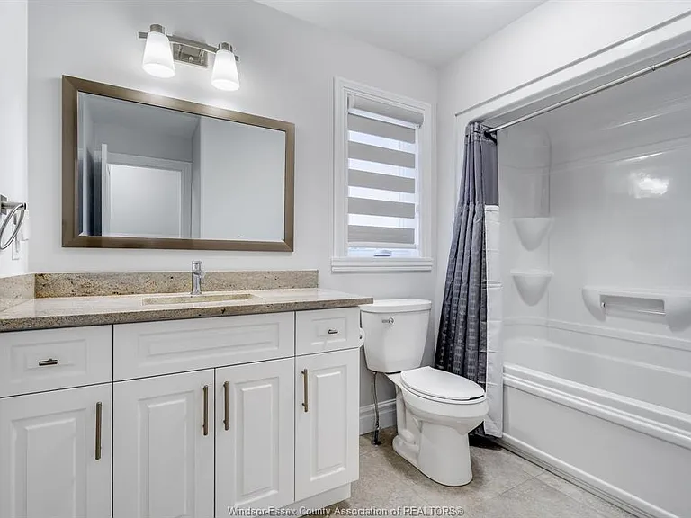 210 Cowan Ct — Photo 18