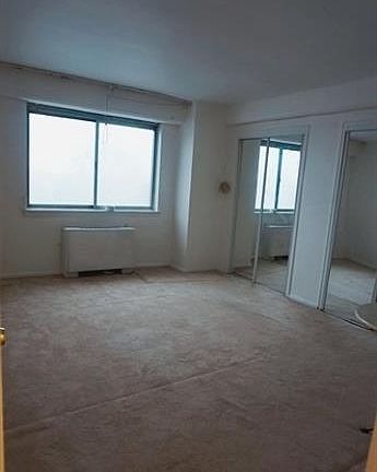 3rd image of 275 Prospect St APT 8A