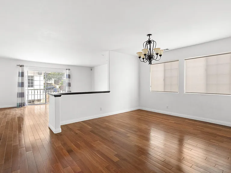 605 N Guadalupe Ave #B — Photo 3
