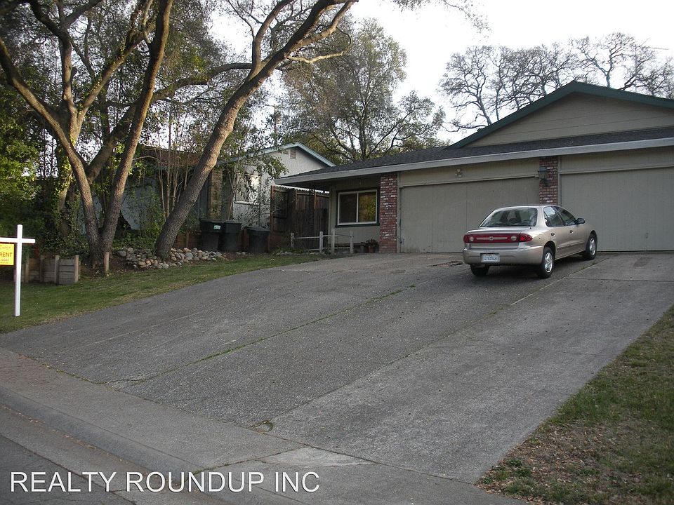 1st image of 6108 Oakgreen Cir