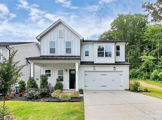 1207 Masefield Ave, Matthews, NC 28105