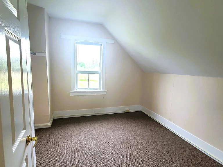 798 King Rd — Photo 21