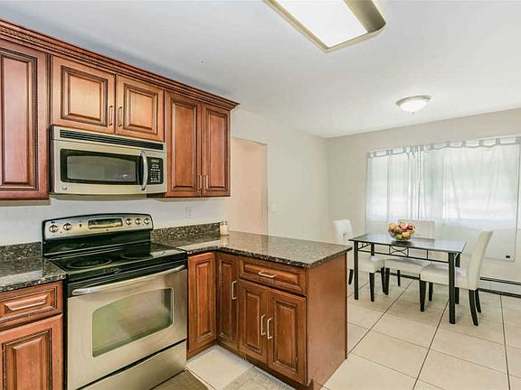 2nd image of 24 Ethan Ln