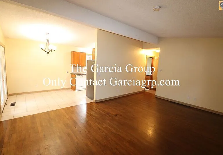 1534 NE 114th Ave — Photo 14