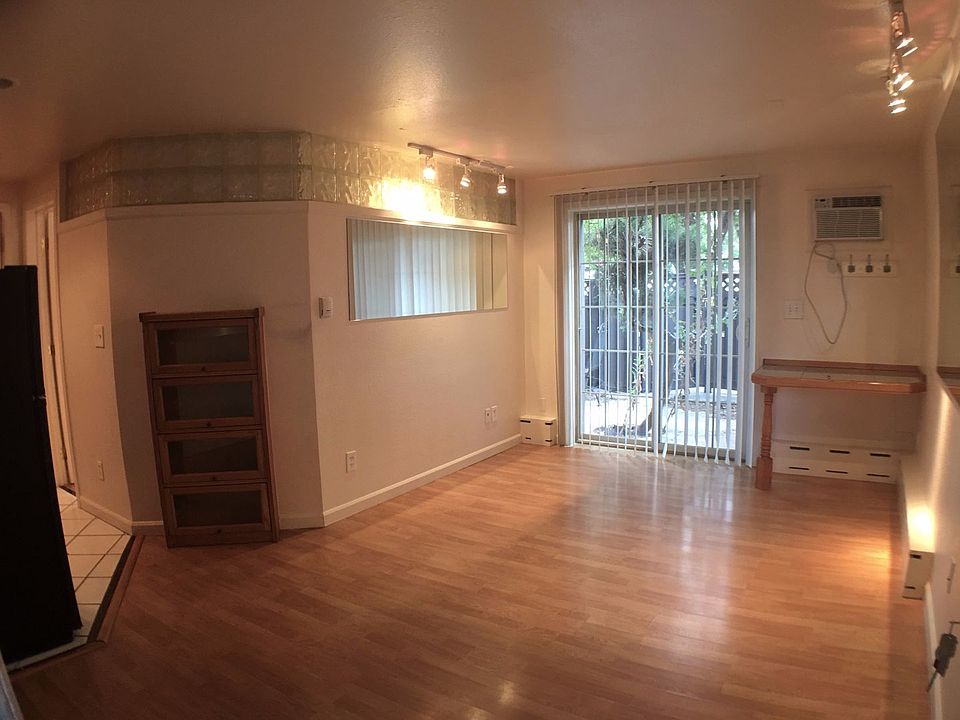1st image of 640-680 S Lashley Ln #640-101