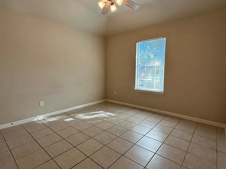 1604 Teal Trl — Photo 12