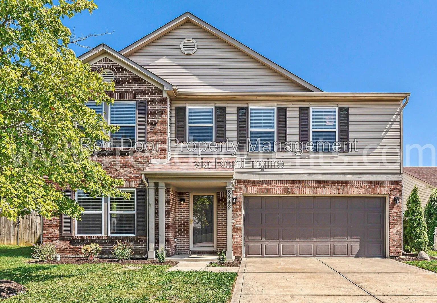 3 bed, 2.5 bath, 2879 sqft, $2,195 — Photo 1