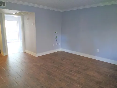 120 Blue Pointe Way Photo 1