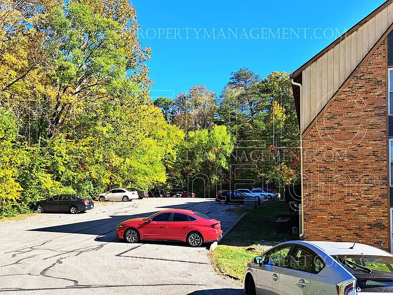 Gables at Stoneridge — Photo 3
