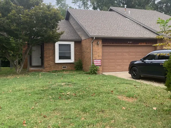 207 W Edgewood St, Springfield, MO 65807