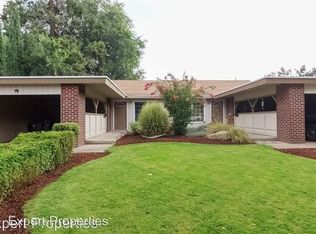 635 S Holly St, Medford, OR 97501