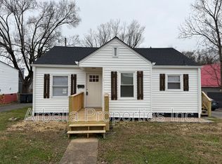 1101 N Wilcox Dr, Kingsport, TN 37660