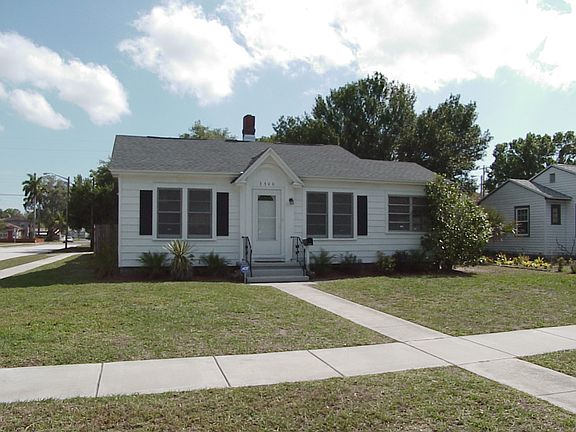 Large corner lot