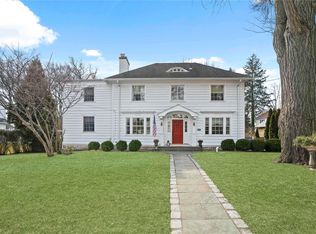 1007 Prospect Ave, Pelham, NY 10803