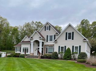 84 Watch Hill Rd, Berlin, CT 06037