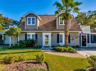 1503 Hillside Dr N, North Myrtle Beach, SC 29582